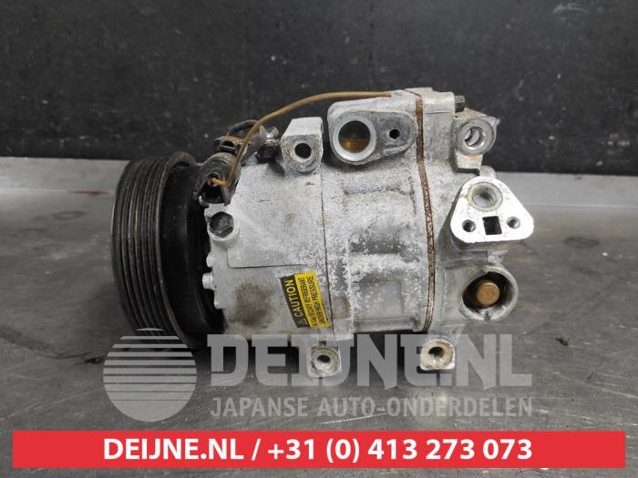 Gebruikte Aircopomp Hyundai Santa Fe II (CM) 2.2 CRDi 16V 4x4 Prijs € 100,00 Margeregeling aangeboden door V.Deijne Jap.Auto-onderdelen BV