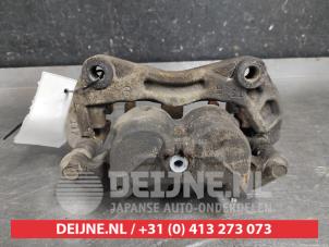 Nissan Navara Bremszange rechts vorne O586535 foto 2
