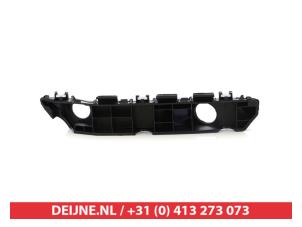 Nieuwe Bumpersteun rechts-voor Kia Picanto Prijs € 18,15 Inclusief btw aangeboden door V.Deijne Jap.Auto-onderdelen BV