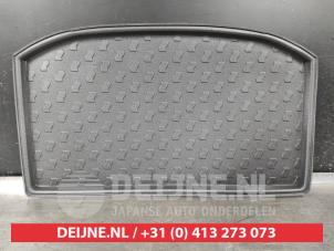 Suzuki Ignis Kofferbak Mat O586600 foto 2