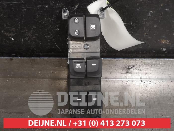 Hyundai I10 Multi-functional window switch O586640
