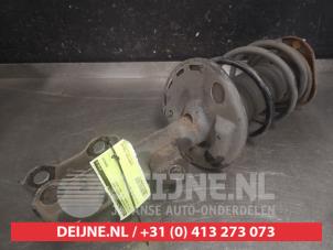 Toyota Auris Stoßdämpferstrebe rechts vorne O586783 foto 2
