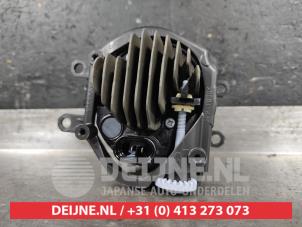 Toyota Landcruiser Mistlamp links-voor O586832 foto 2