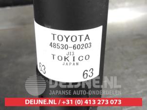 Toyota Landcruiser Stoßdämpfer rechts hinten O586890 foto 2