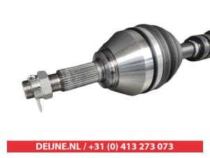 Nissan Qashqai Aandrijfas links-voor O9990008621 foto 2