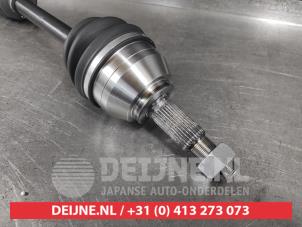 Nissan Qashqai Antriebswelle rechts vorne O9990008622 foto 3