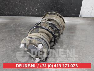 Mazda 3 Stoßdämpferstrebe rechts vorne O587130 foto 2