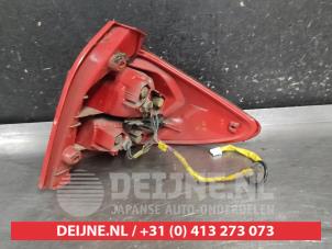 Subaru Trezia Rücklicht links O587277 foto 2