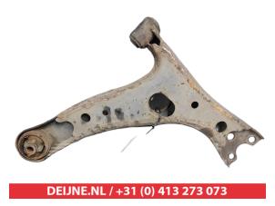 Toyota Celica Front lower wishbone, left O587179 photo 2