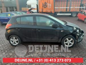 Hyundai I20 Türscheibe 4-türig rechts hinten O587388 foto 2