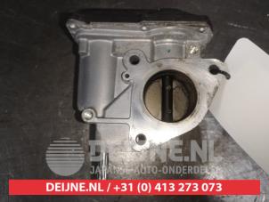 Toyota Aygo Drosselklappengehäuse O587406 foto 2