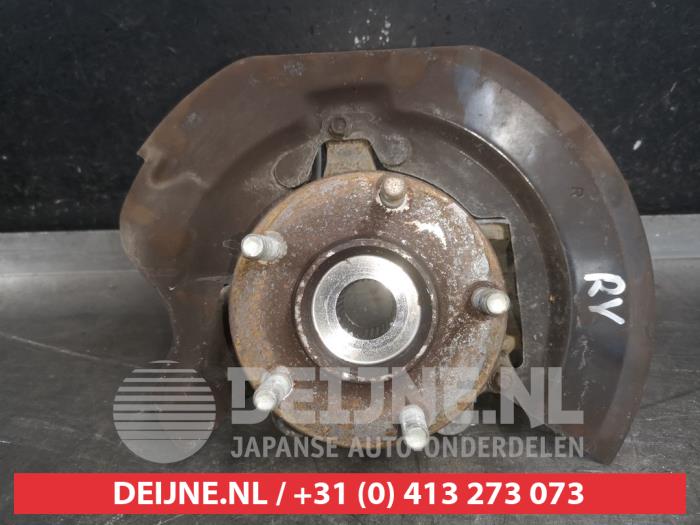 Mazda 5 Fusee rechts-voor O587466