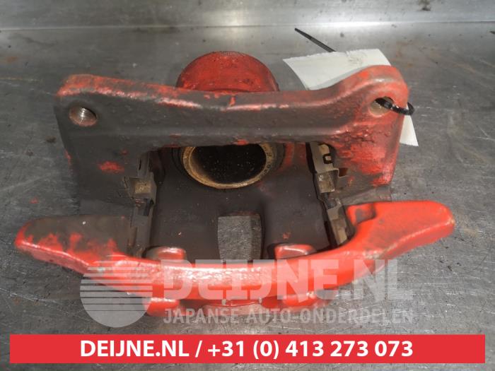 Toyota Celica Bremszange rechts vorne O587493