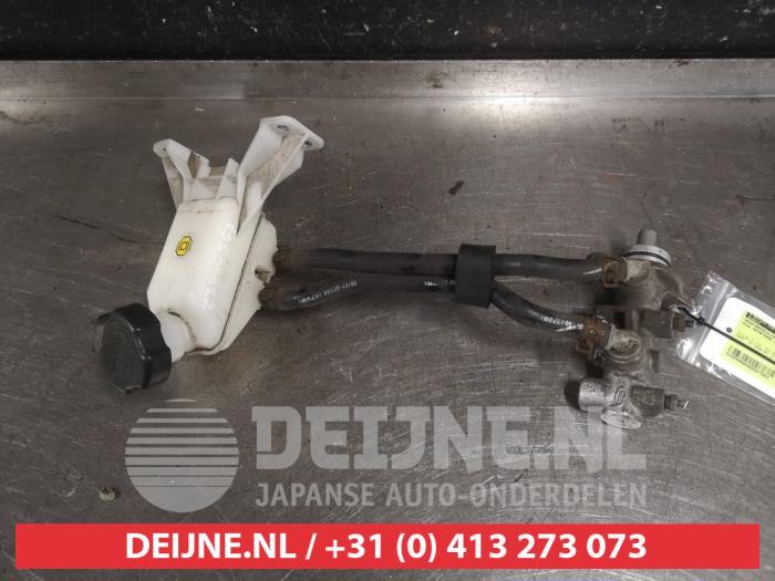 Kia Sportage Hauptbremszylinder O587563
