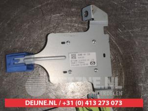 Mazda 3 GPS antenna O587580 photo 2