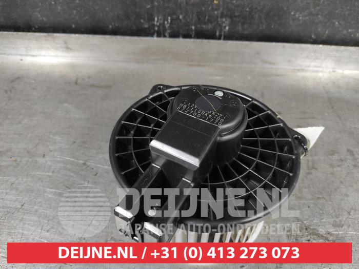 Mazda 3 Heizung Belüftungsmotor O587592