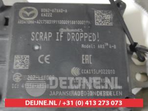 Mazda 3 Radar sensor O587599 photo 2