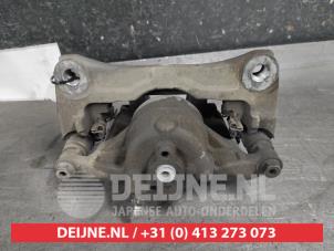 Mazda 3 Front brake calliper, right O587608 photo 2