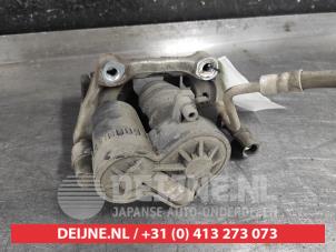 Mazda 3 Rear brake calliper, left O587609 photo 2