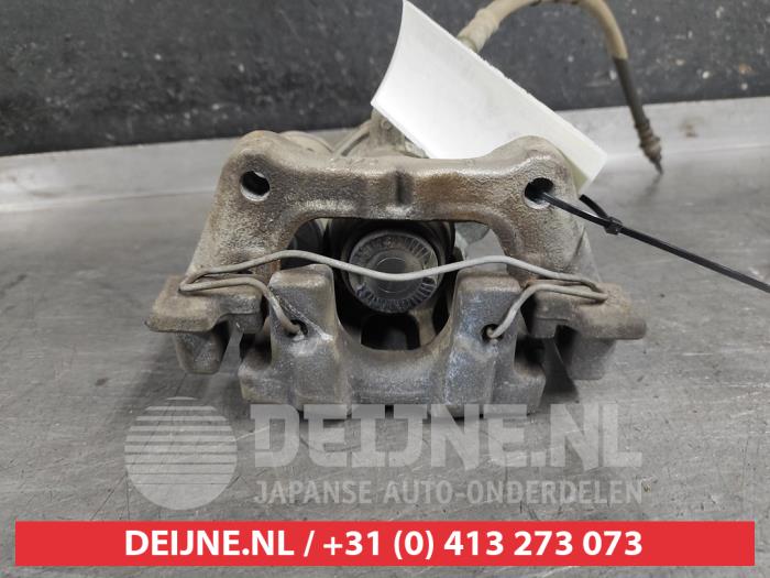 Mazda 3 Bremszange rechts hinten O587610