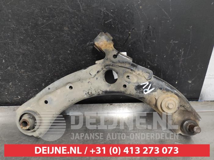 Mazda 3 Querlenker unten rechts vorne O587616