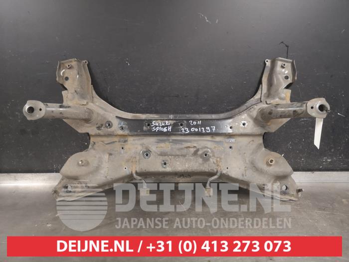 Gebruikte Subframe Suzuki Splash 1.0 12V Prijs € 150,00 Margeregeling aangeboden door V.Deijne Jap.Auto-onderdelen BV