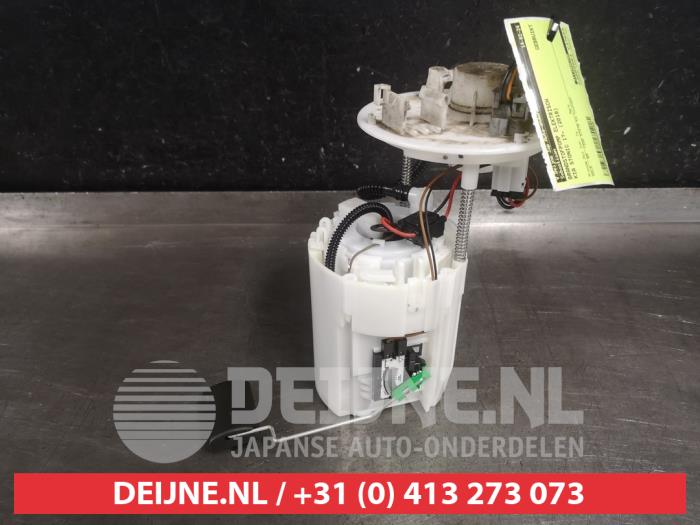 Gebruikte Tank element Pomp Kia Stonic (YB) 1.2 MPI 16V Prijs € 75,00 Margeregeling aangeboden door V.Deijne Jap.Auto-onderdelen BV