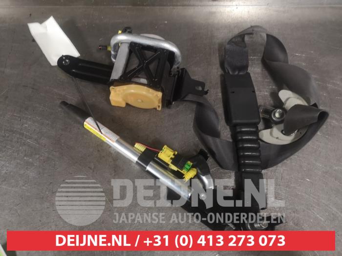Honda Civic Veiligheidsgordel links-voor O588076