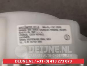 Toyota Avensis Front seatbelt, right O588090 photo 3