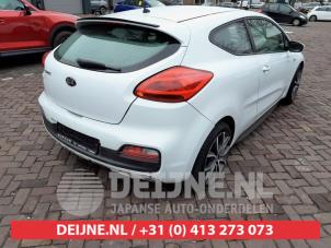Kia Pro Ceed Window 2-door, rear right O588159 photo 2