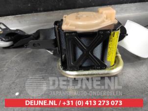 Mitsubishi Lancer Front seatbelt, right O588272 photo 2
