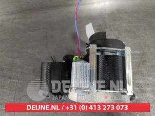 Hyundai I20 Rear seatbelt, left O588340 photo 3