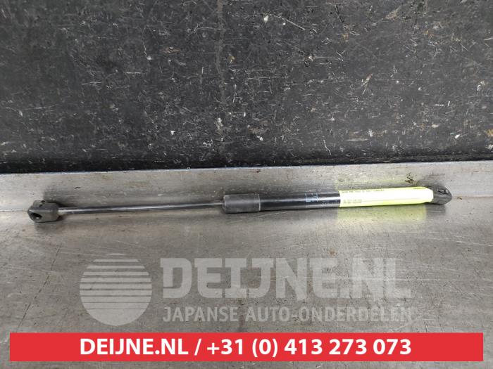 Kia Pro Ceed Rear gas strut, left O588432