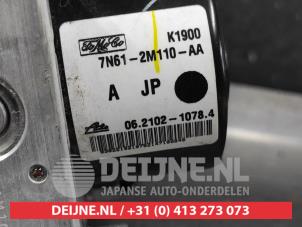 Mazda 5 ABS pump O588580 photo 2