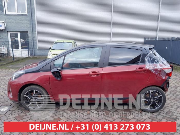 Toyota Yaris Portierruit 4Deurs links-achter O588935