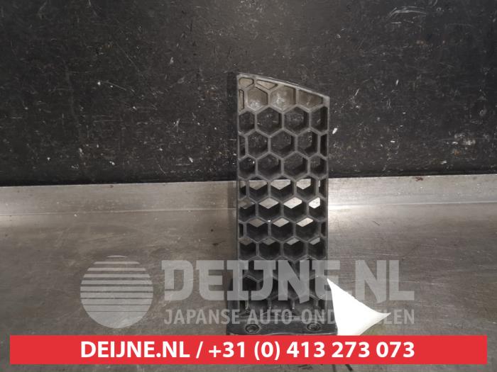 Hyundai IX35 Bumpersteun links-voor O588928