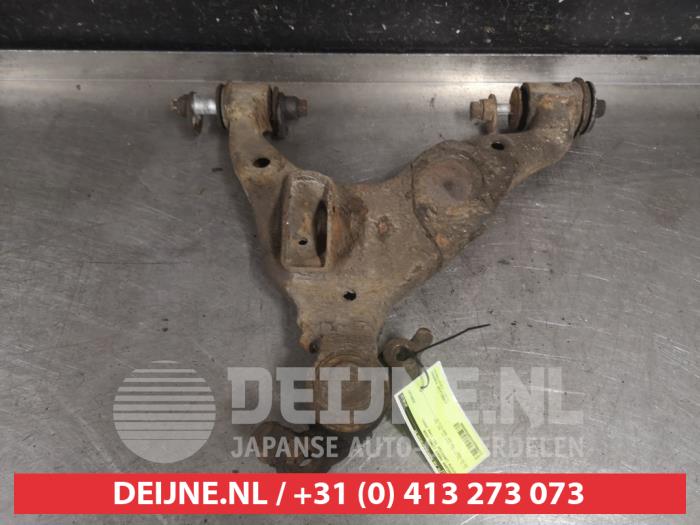 Toyota Landcruiser Front lower wishbone, left O588998