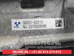Toyota Yaris Inverter O589158 foto 2