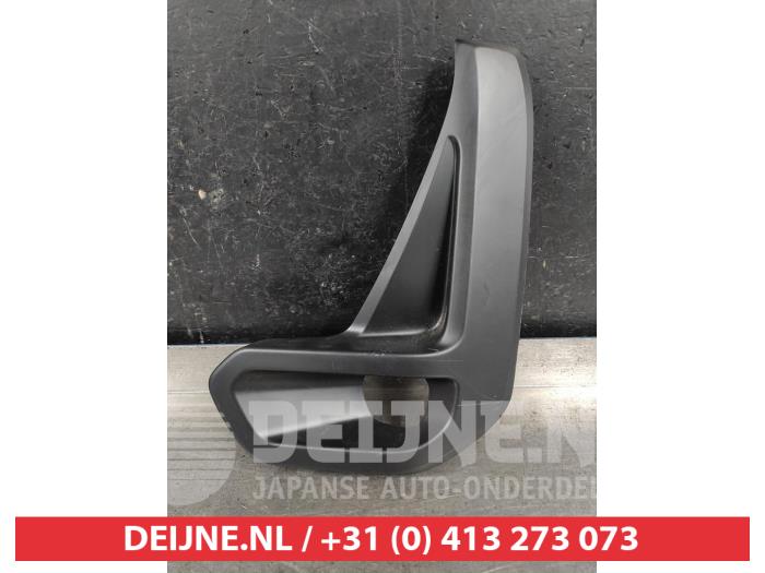 Toyota Hilux Stoßstangenrost O589211