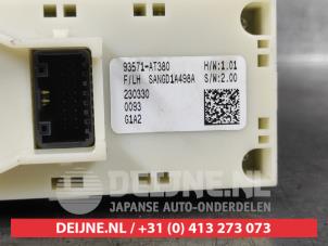 Kia Niro Multi-functional window switch O589334 photo 3