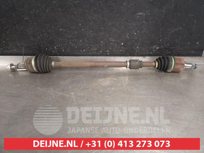 Mitsubishi Outlander Aandrijfas rechts-voor O589477