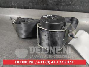 Mitsubishi Colt Rear seatbelt, right O589665 photo 2