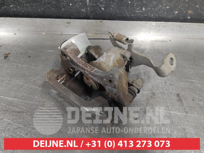 Mazda 6 Remklauw (Tang) links-achter O589686