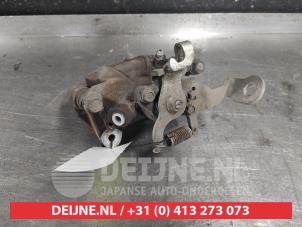 Mazda 6 Remklauw (Tang) links-achter O589686 foto 3