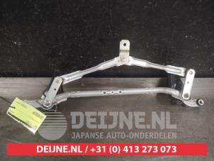 Mazda 2 Scheibenwischer Mechanik O589737 foto 2