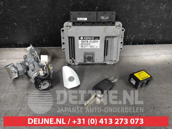 Hyundai Veloster Kontaktslot+Sleutel O589830