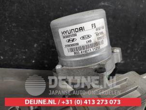 Hyundai Veloster Steering column O589838 photo 2