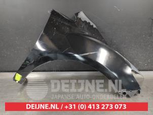 Gebruikte Spatbord rechts-voor Mazda CX-7 2.3 MZR DISI Turbo 16V Prijs € 75,00 Margeregeling aangeboden door V.Deijne Jap.Auto-onderdelen BV