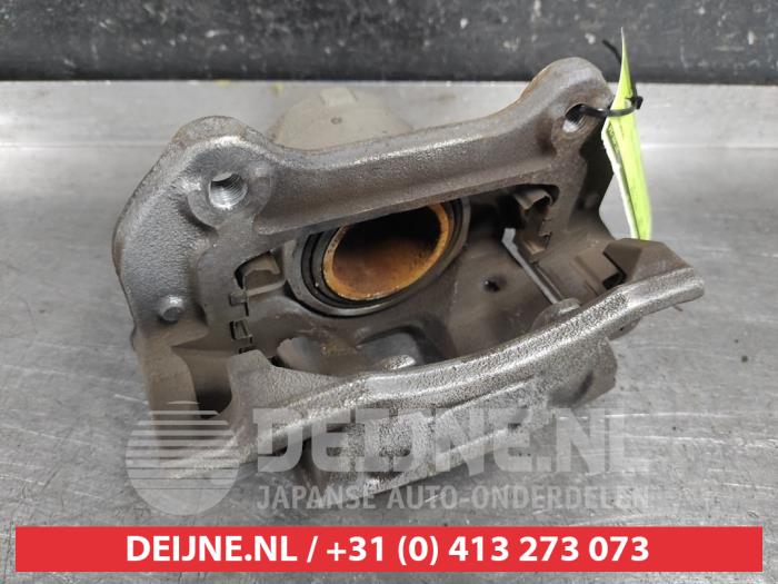 Hyundai Kona Remklauw (Tang) links-voor O590009