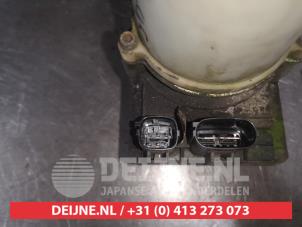 Mazda CX-7 Power steering pump O590105 photo 2